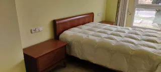 Conjunto Habitación: Cómoda, Mesitas, Sillón