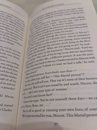 The Accidental Tourist (Oxford Bookworms Librar...