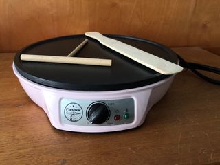 Crepera eléctrica BESTRON con accesorios