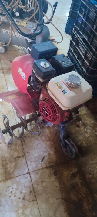 Motocultor Honda Rojo