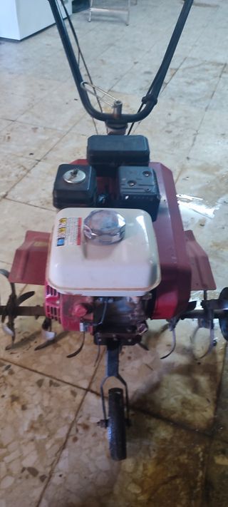 Motocultor Honda Rojo