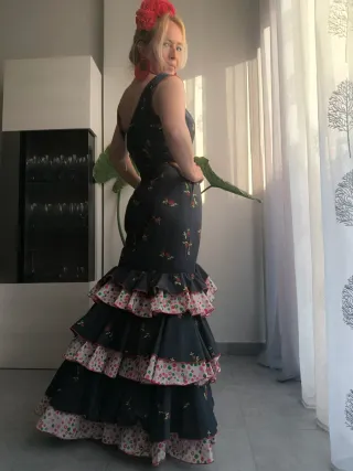 Vestido Flamenca Azul con Flores Rosas