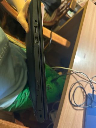 Portátil Dell Vostro 3558 i5-5200U/4GB/500GB/15.6"