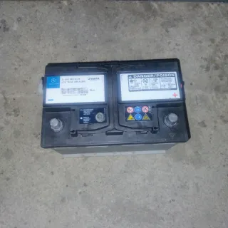 Batería Varta Mercedes 12V 74Ah 680A