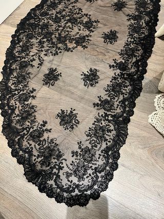Mantilla Fallera Negra Cora