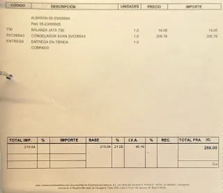 Congelador Svan blanco con apenas uso