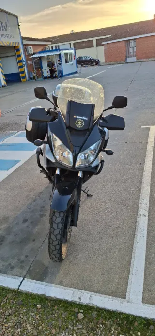 Suzuki Vstrom 650 limit A2 con extras y 3 maletas