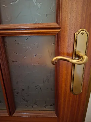 Puerta Sapeli 78cm con Cristal