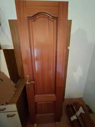 Puerta Sapeli 78cm con Cristal