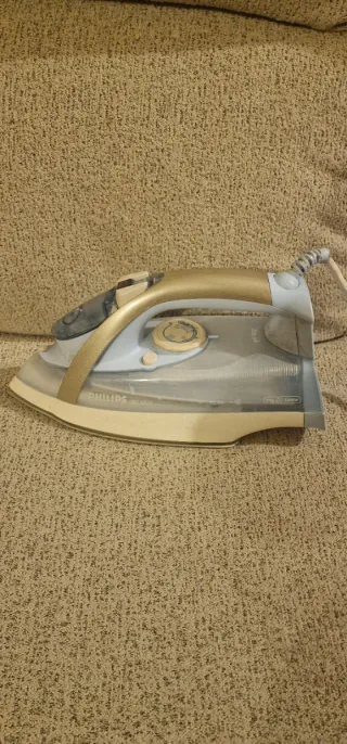 Plancha Ropa Philips 2300W