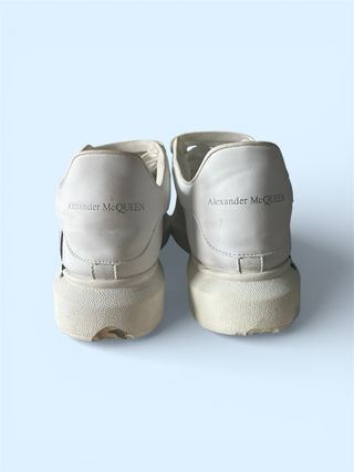 Alexander McQueen Scarpe Bianche con scritta