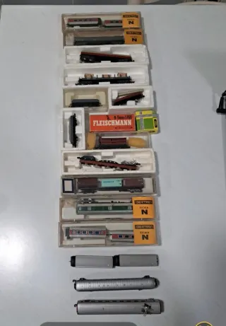 Lote trenes y vagones antiguos