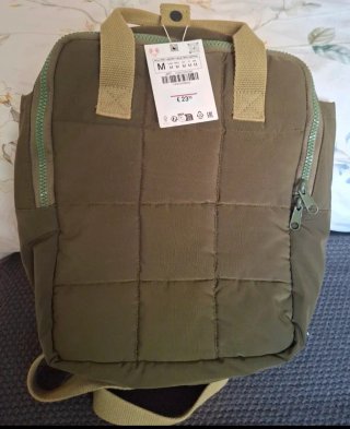 Bolso Mochila Zara Verde Acolchado