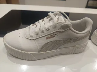 Zapatillas Puma Unisex Blancas y Doradas