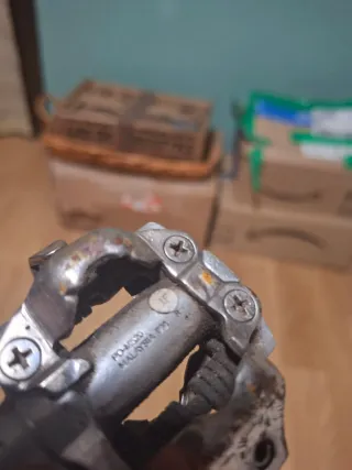 Pedales automáticos y accesorios