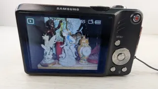 Cámara Samsung WB600 Negra