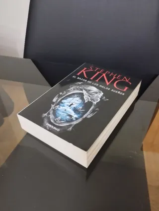 El bazar de los malos sueños-La historia de Lisey