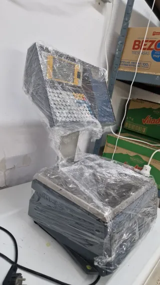Báscula comercial digital