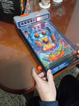 Máquina Pinball Tricky Flipper Tomy Vintage