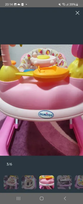 Andador bebé rosa con juguetes