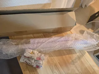 Estores enrollables blancos translucidos