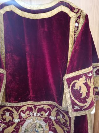 Dalmatica Bordada Antigua Terciopelo