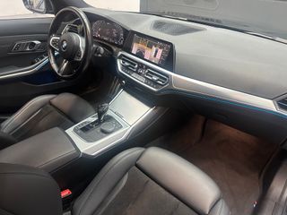 BMW 330e pack M 2021