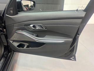 BMW 330e pack M 2021