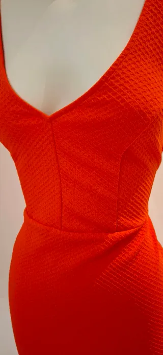 Abito rosso aderente