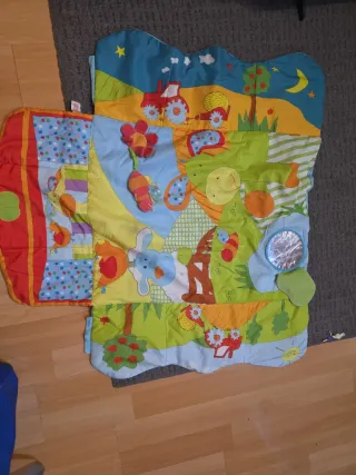 Tapete de juegos infantil granja