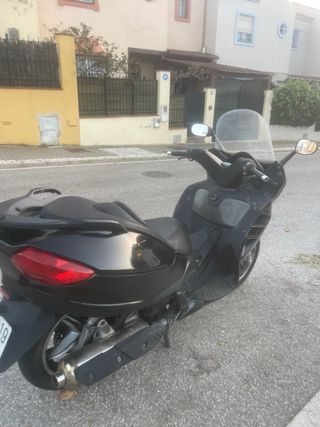 Malaguti Spidermax 500 Maxi Scooter