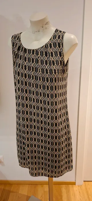 Vestito comodo fantasia geometrica