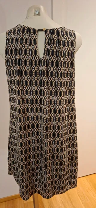 Vestito comodo fantasia geometrica