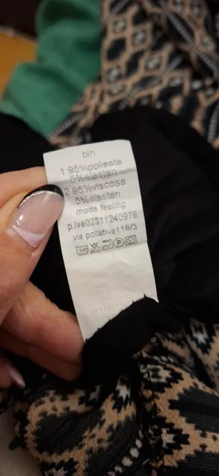 Vestito comodo fantasia geometrica