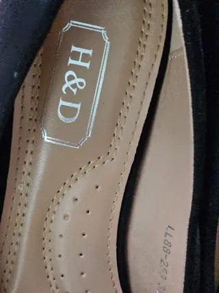 Zapatos de tacón H&D negros
