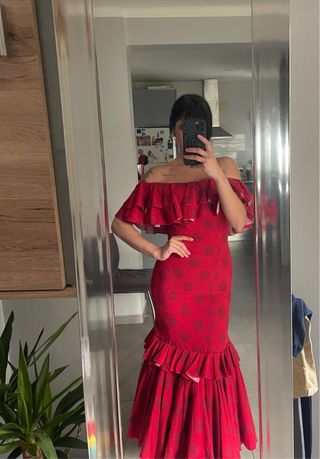 Traje de flamenca rojo con lunares