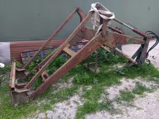 Lote John Deere 3140 y 3350