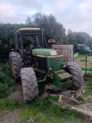 Lote John Deere 3140 y 3350