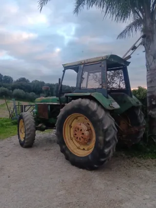 Lote John Deere 3140 y 3350