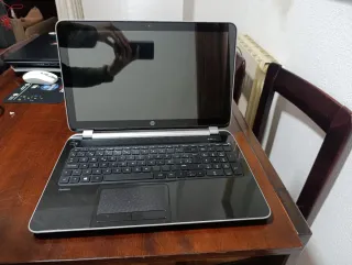 HP Pavilion Laptop 17 pulgadas pantalla táctil