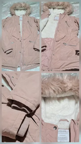 Parka rosa con capucha de pelo