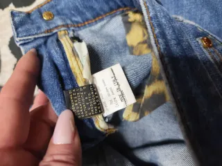 Pantalón vaquero Roberto Cavalli con detalles