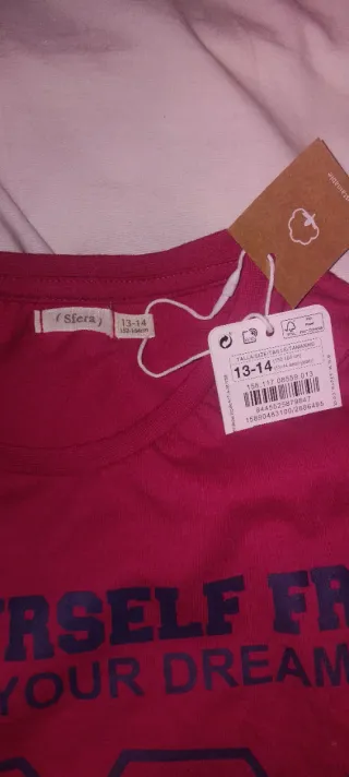 Camiseta Sfera Roja Estampada 1991 Fearless