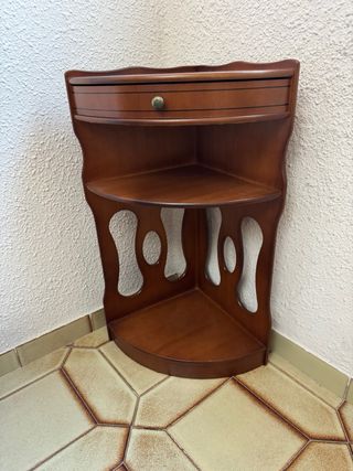 Mueble rinconero madera triangular