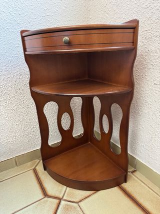 Mueble rinconero madera triangular