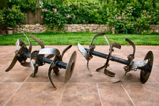 Motoazada Motocultor Honda F560 GX160 + Accesorios