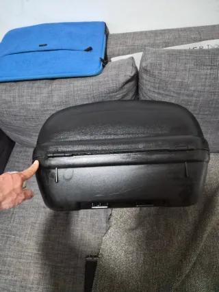 Baúl Kappa K46 Negro y Rojo