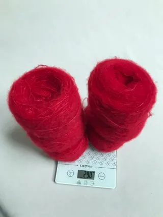 6 gomitoli filato mohair rosso