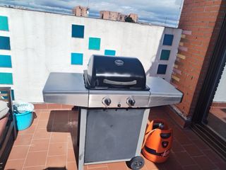 Barbacoa con bombona