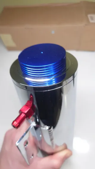 DEPÓSITO REFRIGERANTE ALUMINIO 500ML COCHE O MOTO